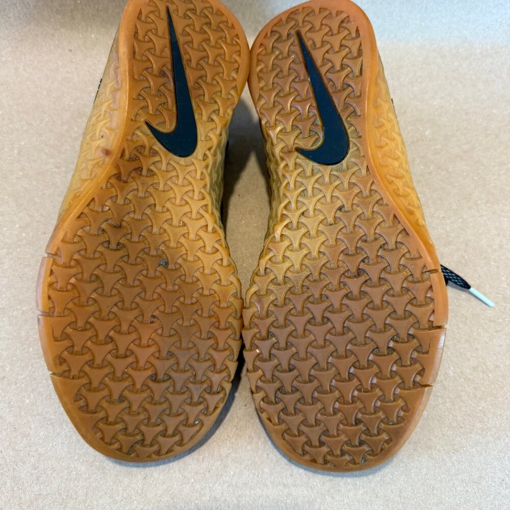 Nike Metcon 4 - Women's - Size 9 - Black Gum - Picture 4 of 6